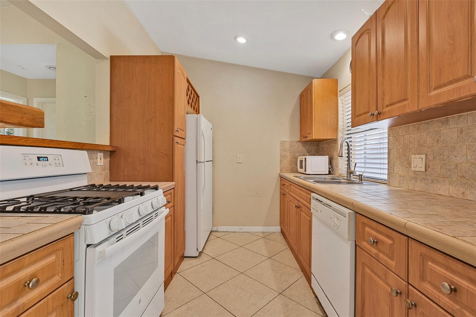 376 MCCABE ST, PORT CHARLOTTE, FL, 33953