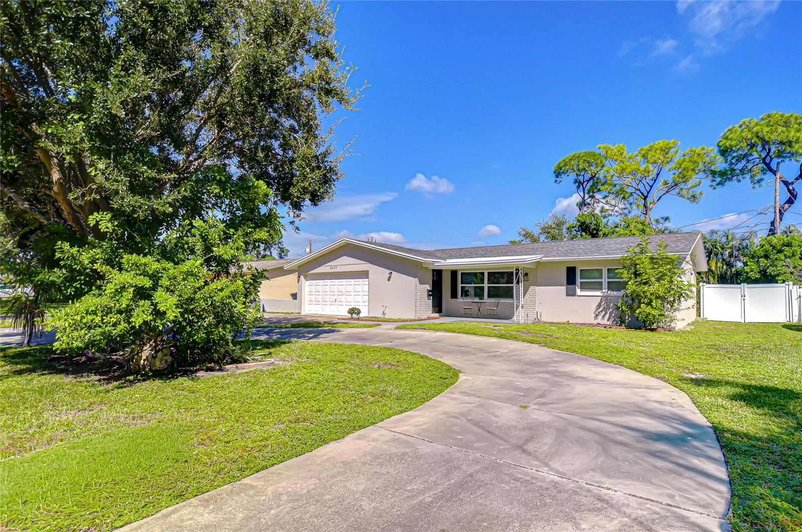 1637 66TH AVE S, ST PETERSBURG, FL, 33712