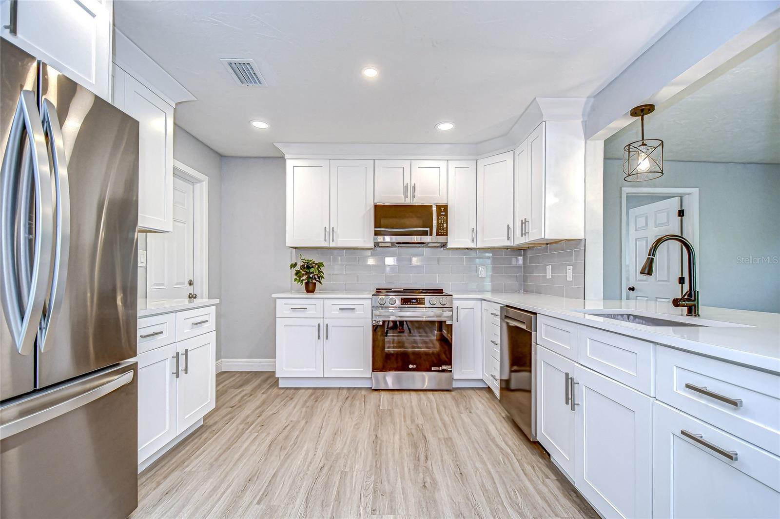 1637 66TH AVE S, ST PETERSBURG, FL, 33712