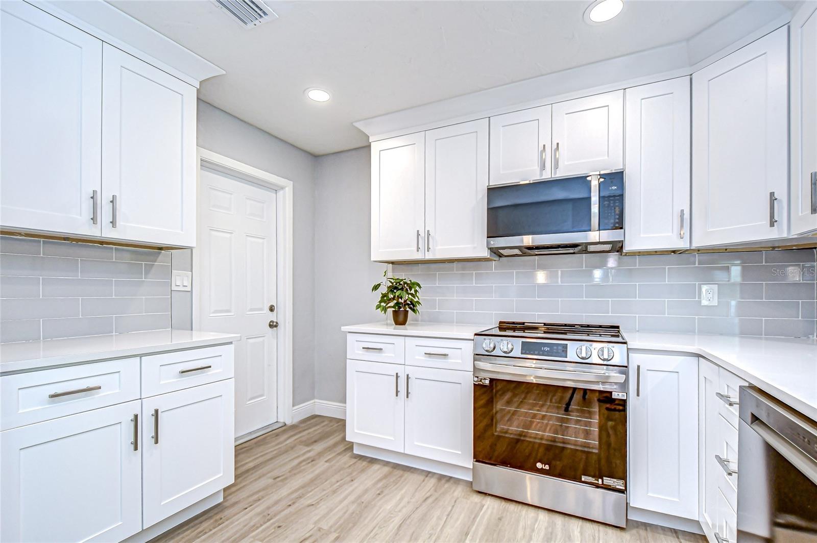 1637 66TH AVE S, ST PETERSBURG, FL, 33712