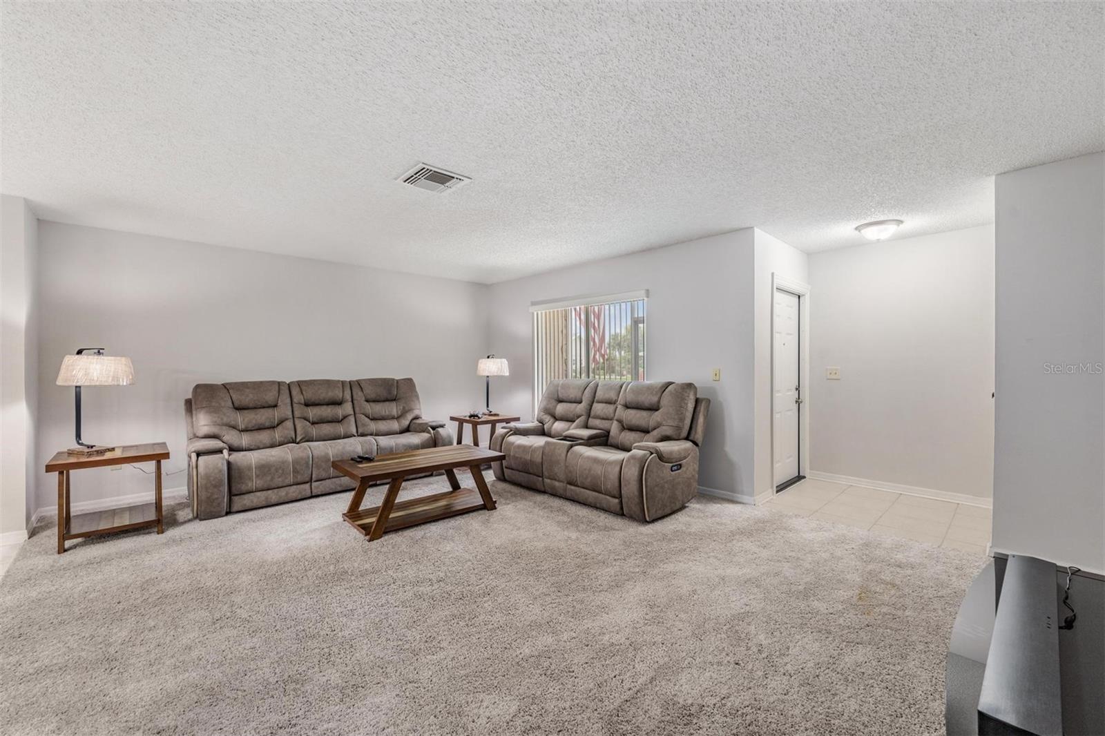 1209 WILD FEATHER LN, SUN CITY CENTER, FL, 33573