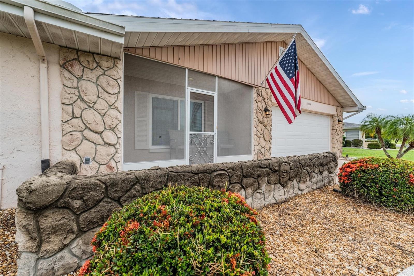 1209 WILD FEATHER LN, SUN CITY CENTER, FL, 33573