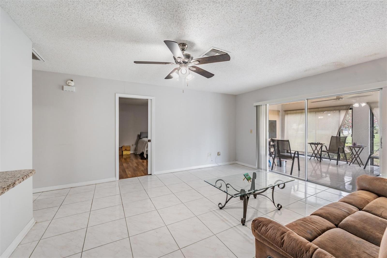 1209 WILD FEATHER LN, SUN CITY CENTER, FL, 33573