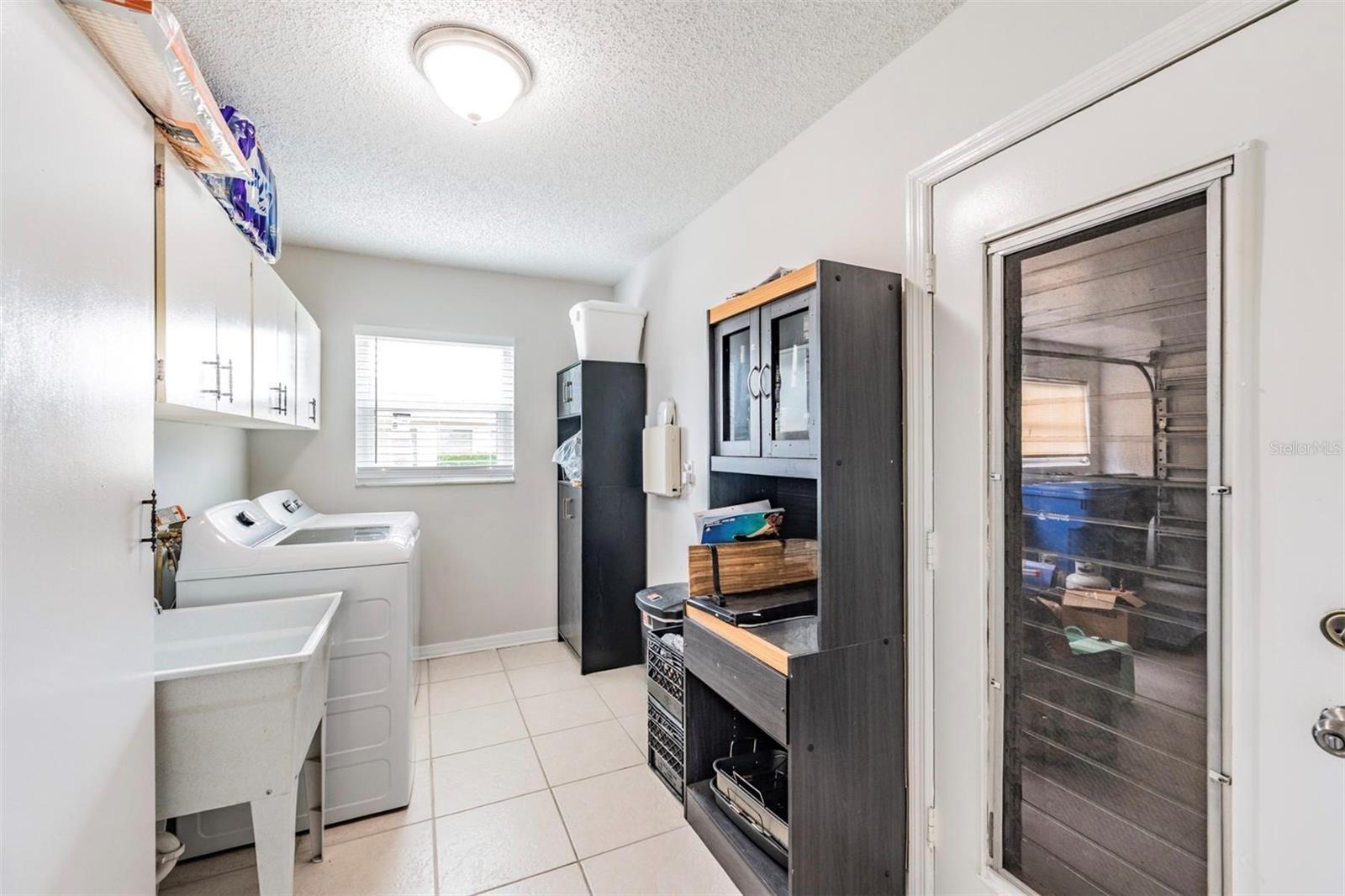 1209 WILD FEATHER LN, SUN CITY CENTER, FL, 33573