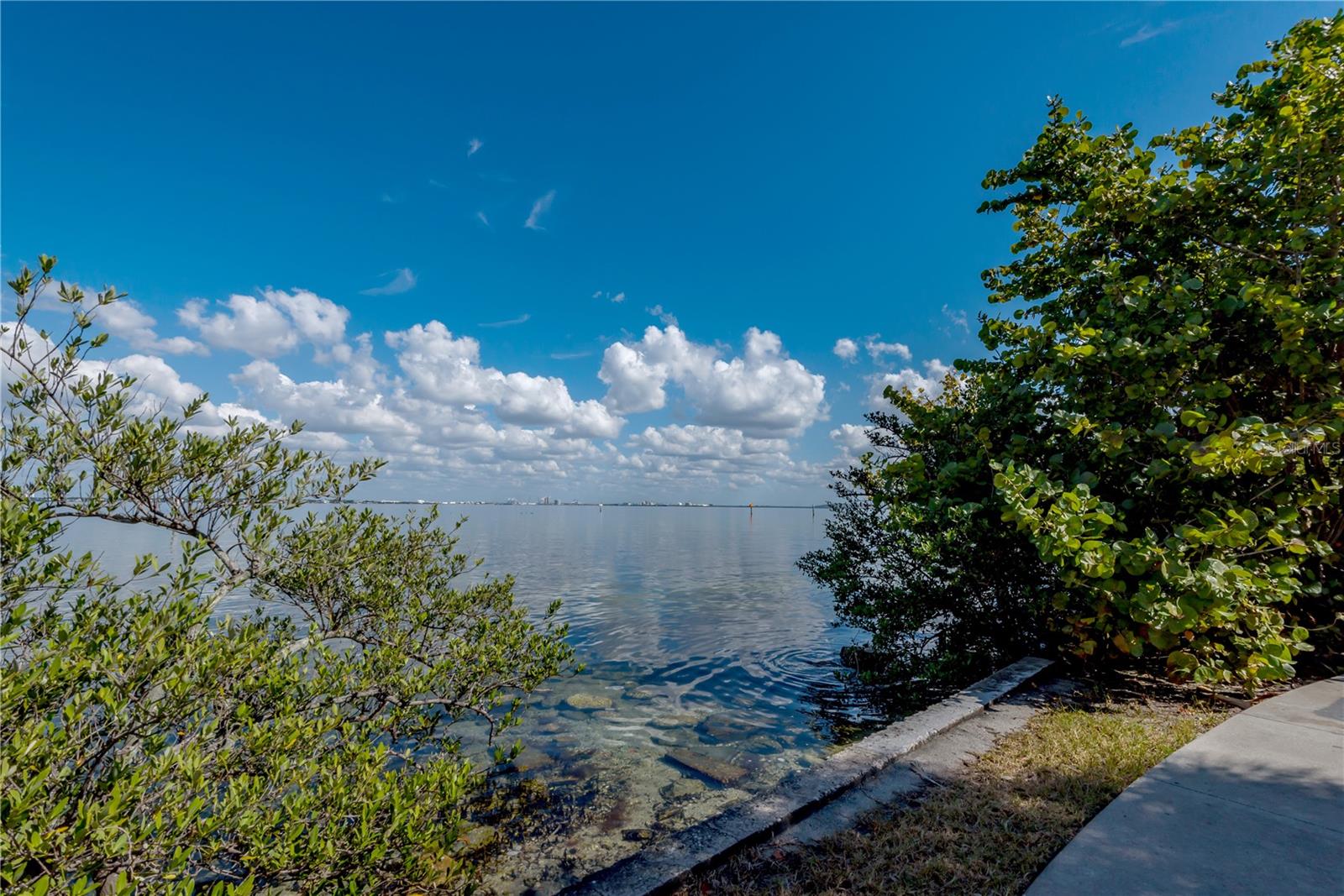 TB8403304 Property Photo