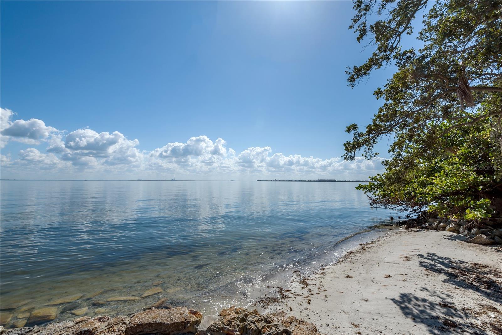 TB8403304 Property Photo