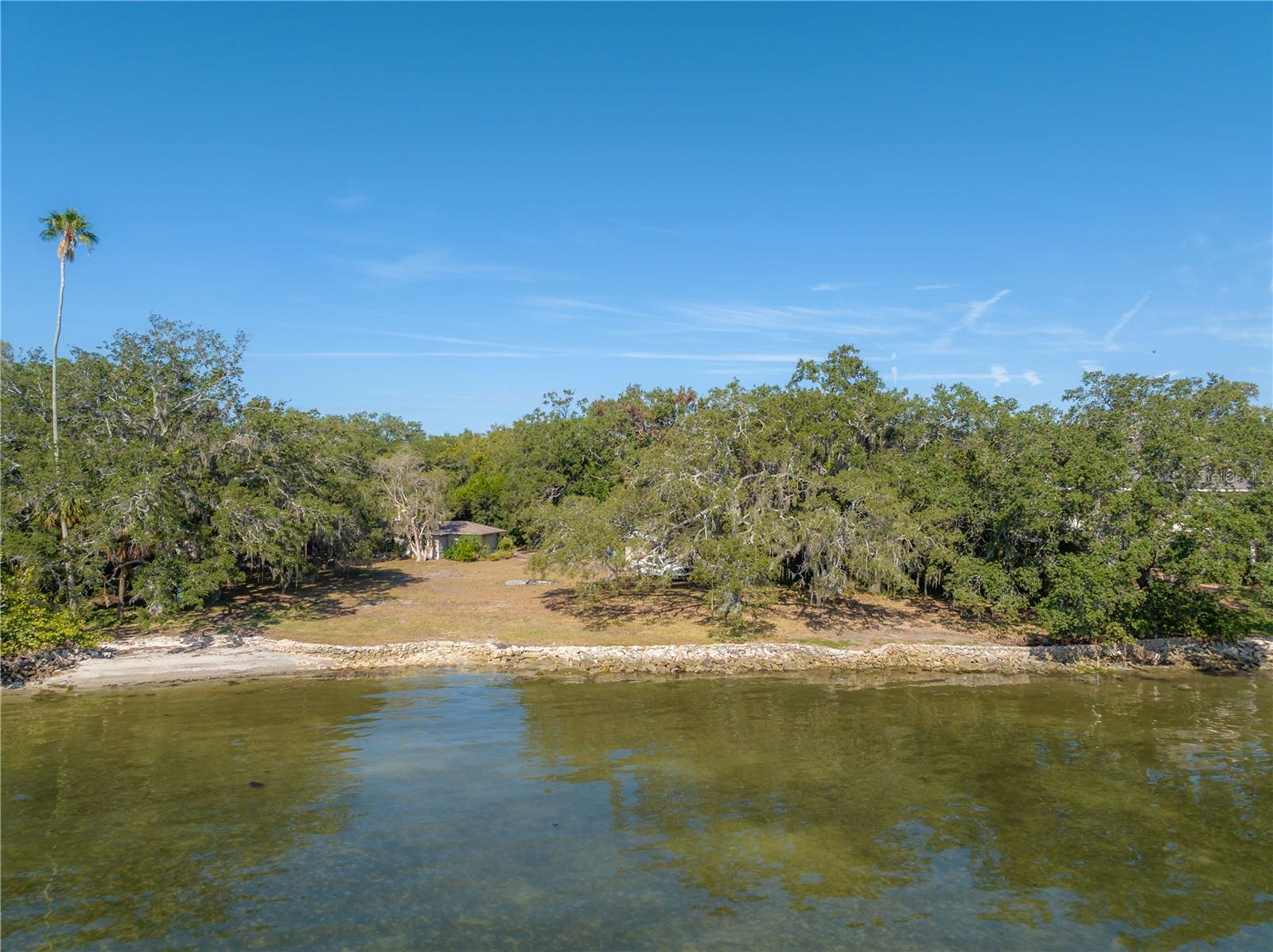 TB8403304 Property Photo