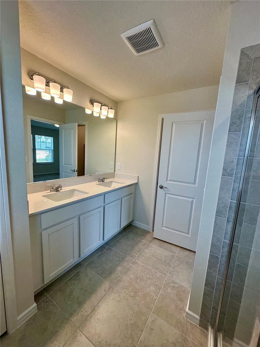 2502 WINSOME WAY, DAVENPORT, FL, 33896