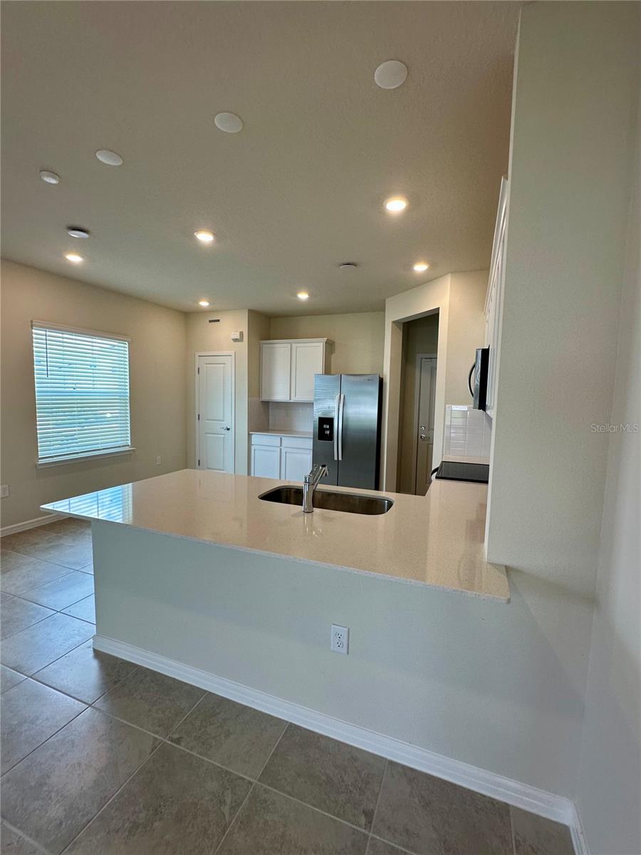 2502 WINSOME WAY, DAVENPORT, FL, 33896