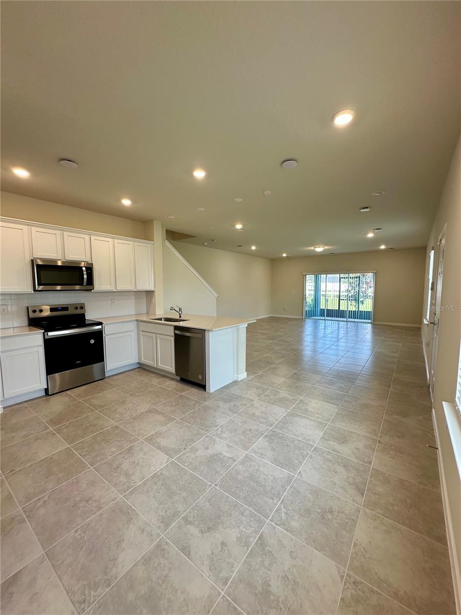 2502 WINSOME WAY, DAVENPORT, FL, 33896