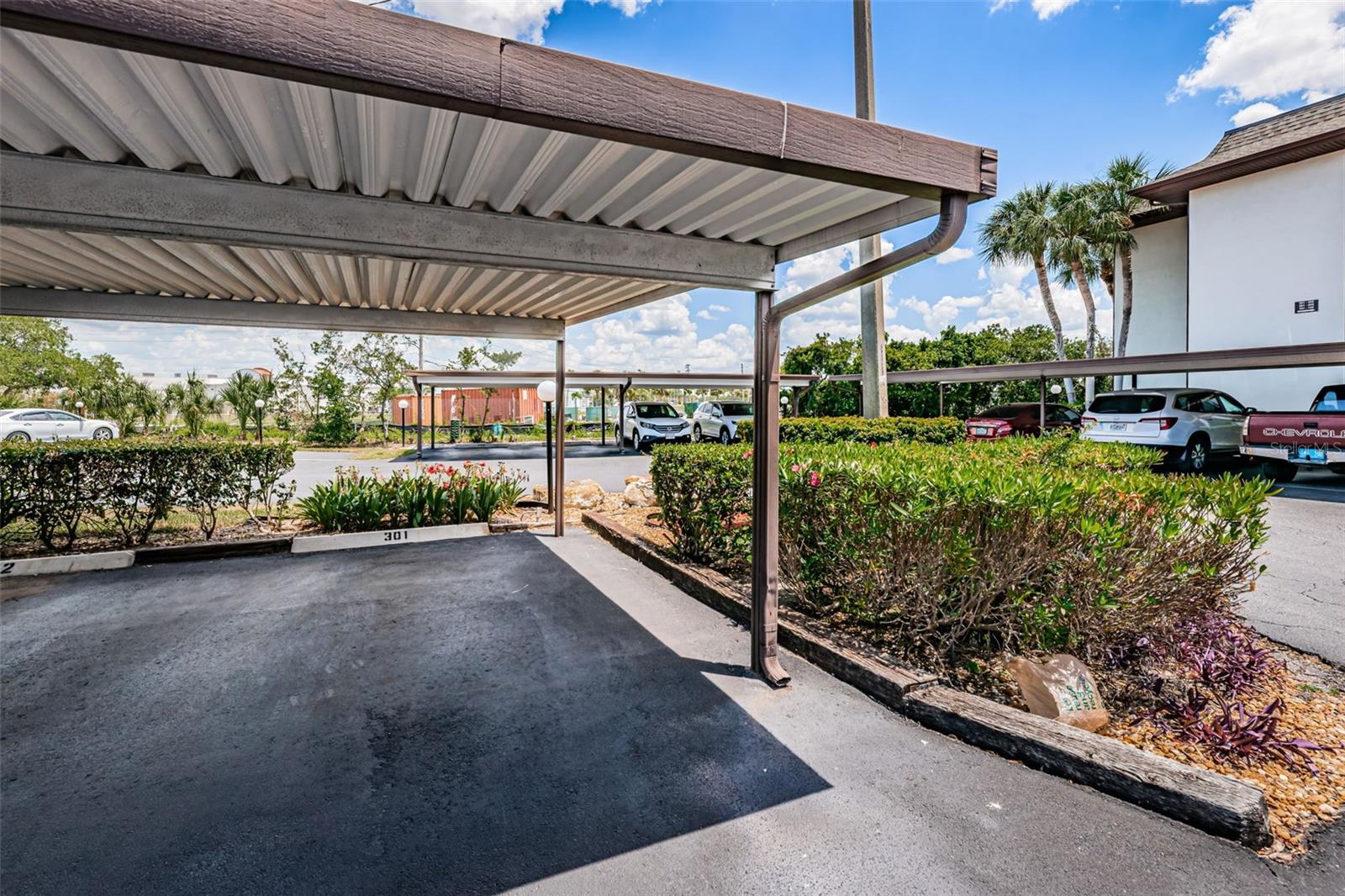 5157 SILENT LOOP #301, NEW PORT RICHEY, FL, 34652