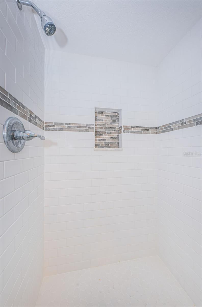 5157 SILENT LOOP #301, NEW PORT RICHEY, FL, 34652