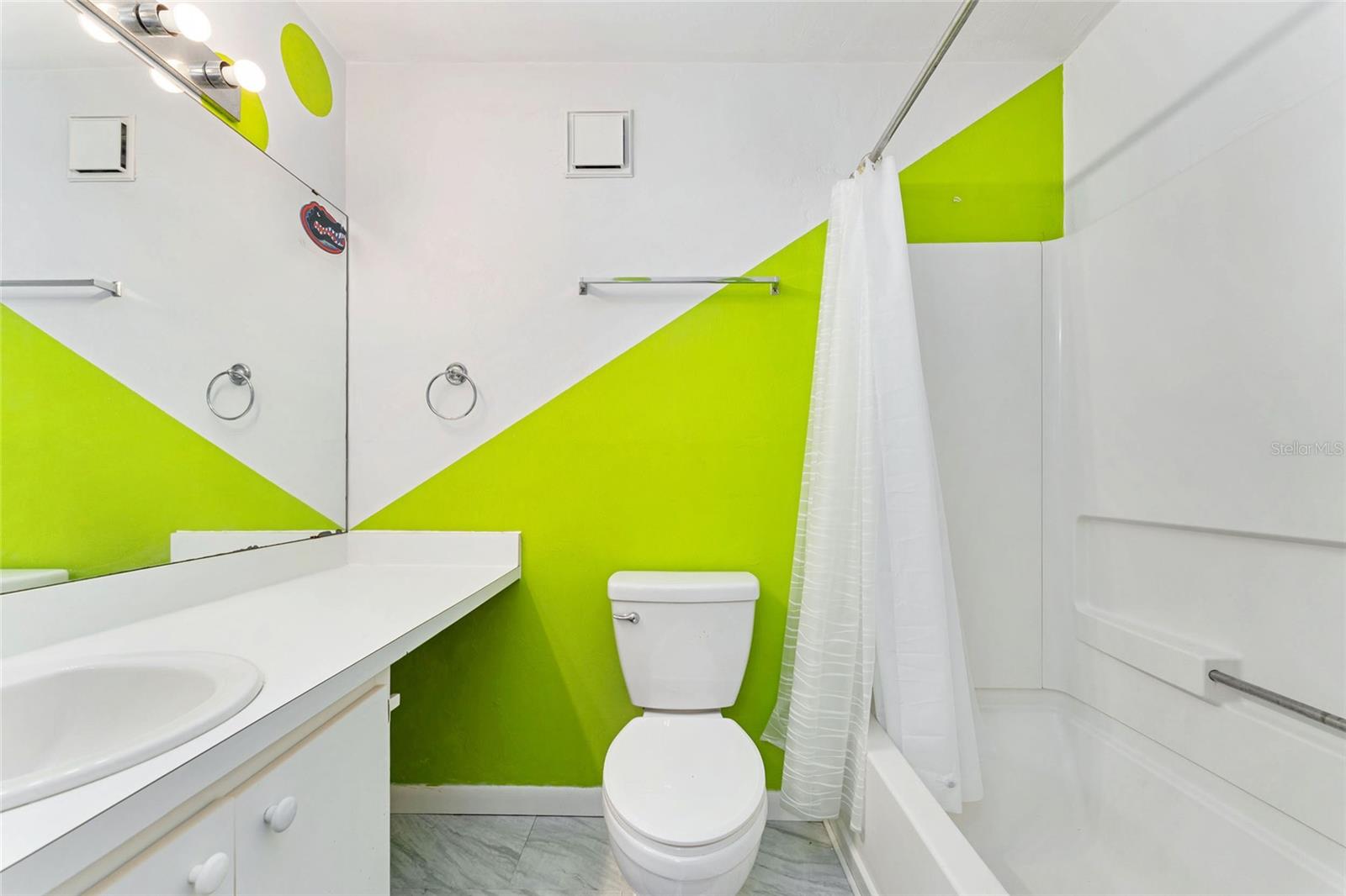 3800 SW 20TH AVE #210, GAINESVILLE, FL, 32607