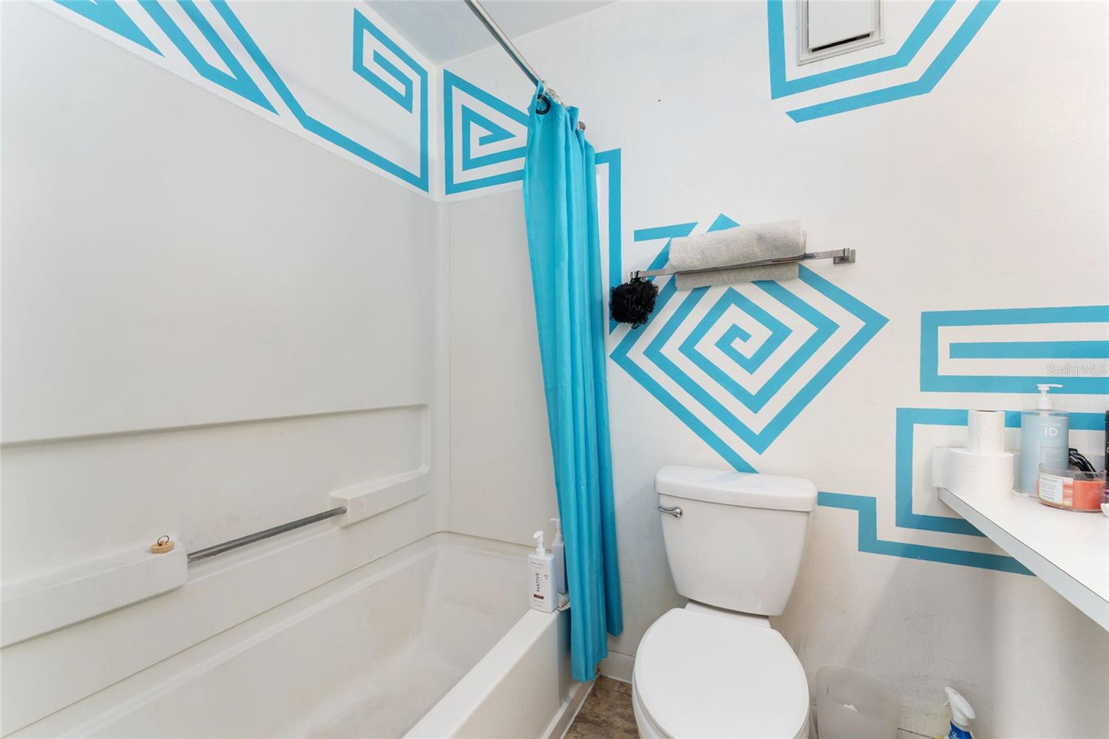 3800 SW 20TH AVE #210, GAINESVILLE, FL, 32607