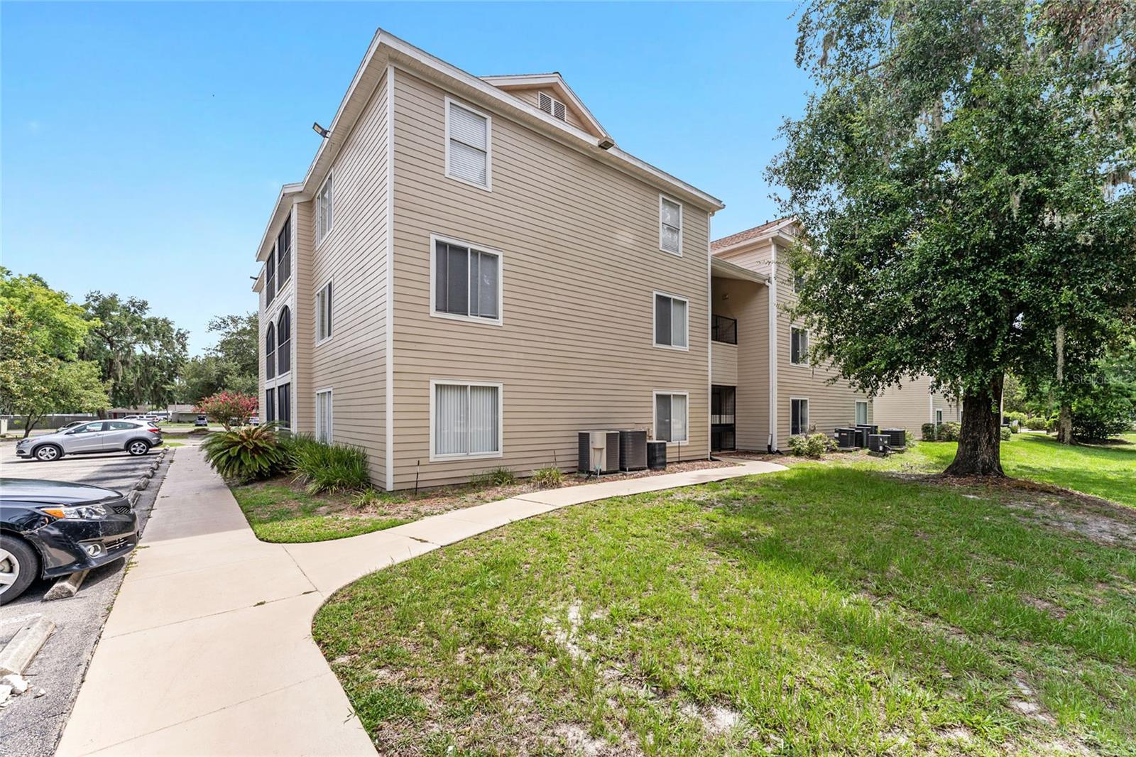 3800 SW 20TH AVE #210, GAINESVILLE, FL, 32607