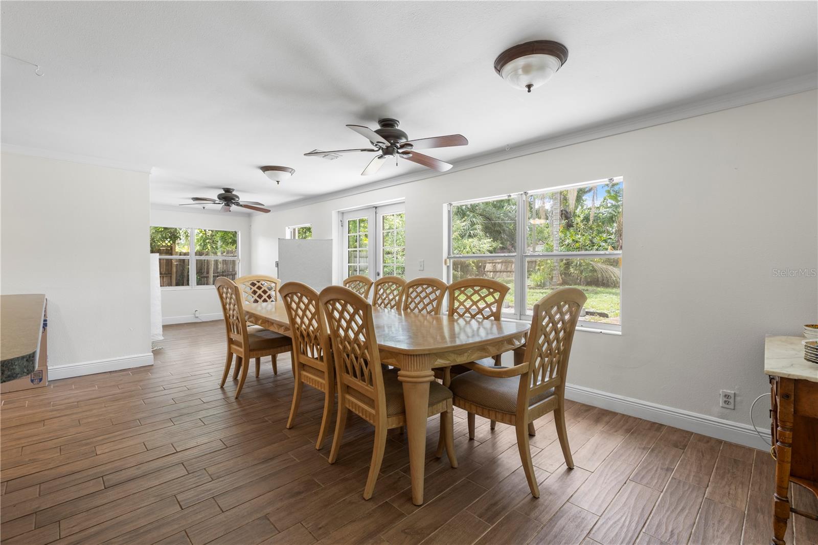 4905 W BARTLETT DR, TAMPA, FL, 33603