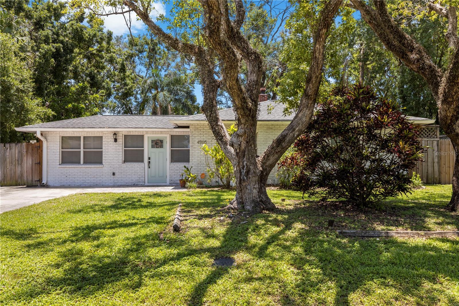 4905 W BARTLETT DR, TAMPA, FL, 33603