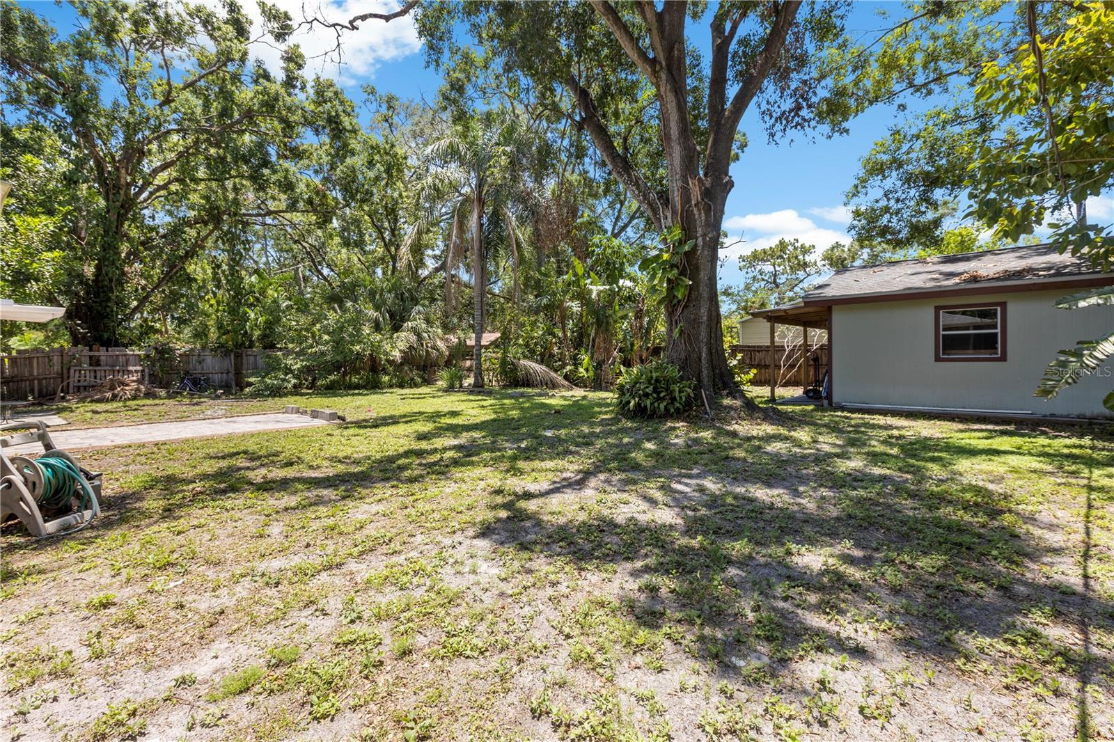 4905 W BARTLETT DR, TAMPA, FL, 33603