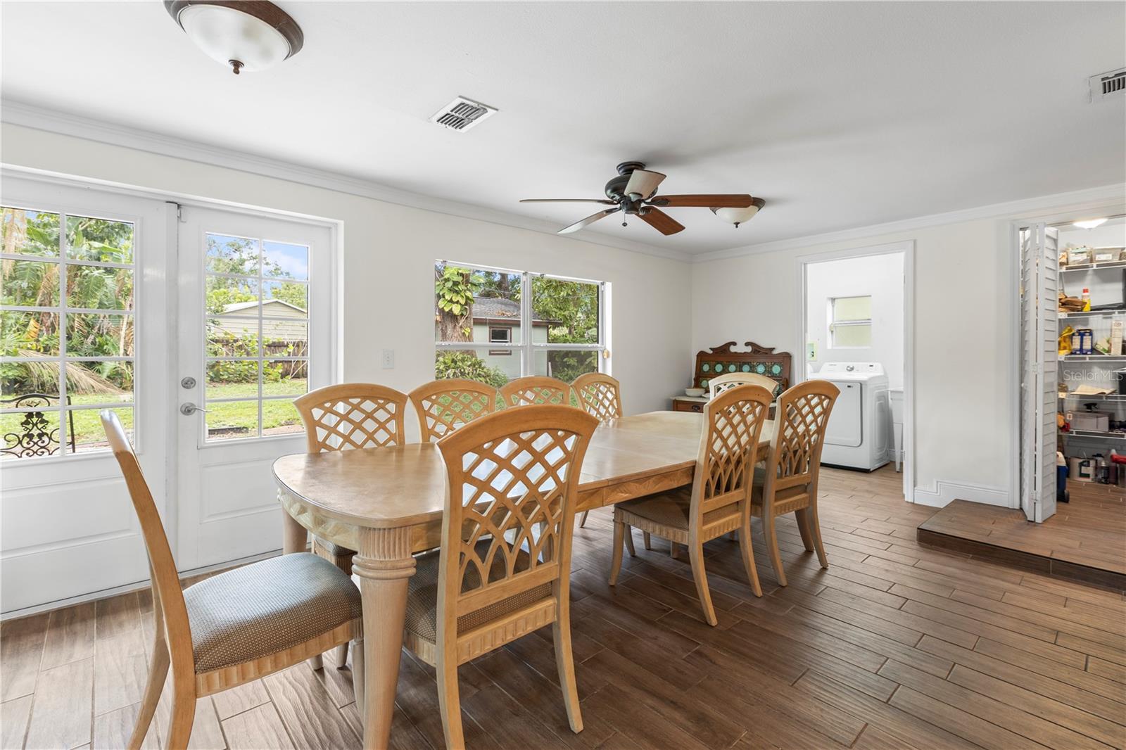 4905 W BARTLETT DR, TAMPA, FL, 33603