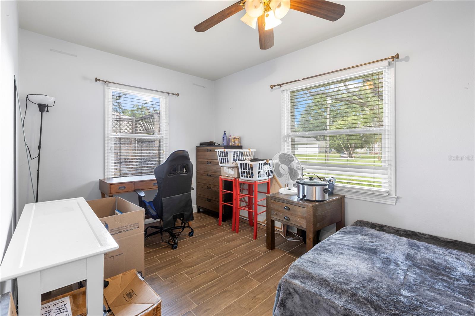 4905 W BARTLETT DR, TAMPA, FL, 33603