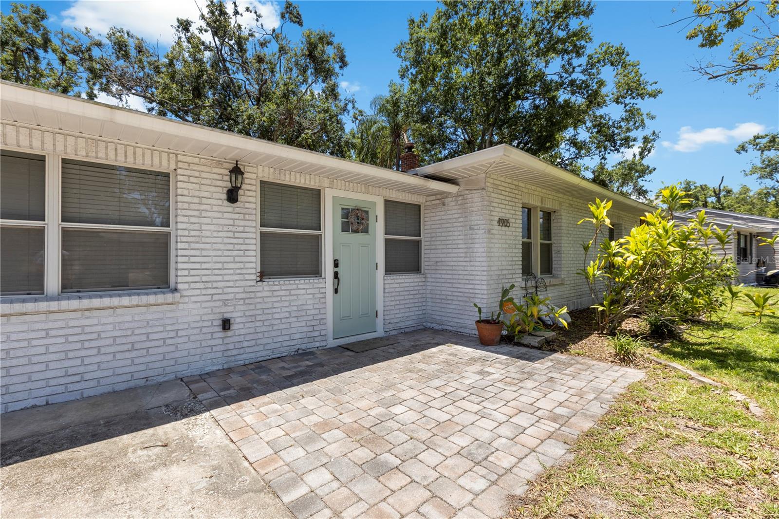 4905 W BARTLETT DR, TAMPA, FL, 33603