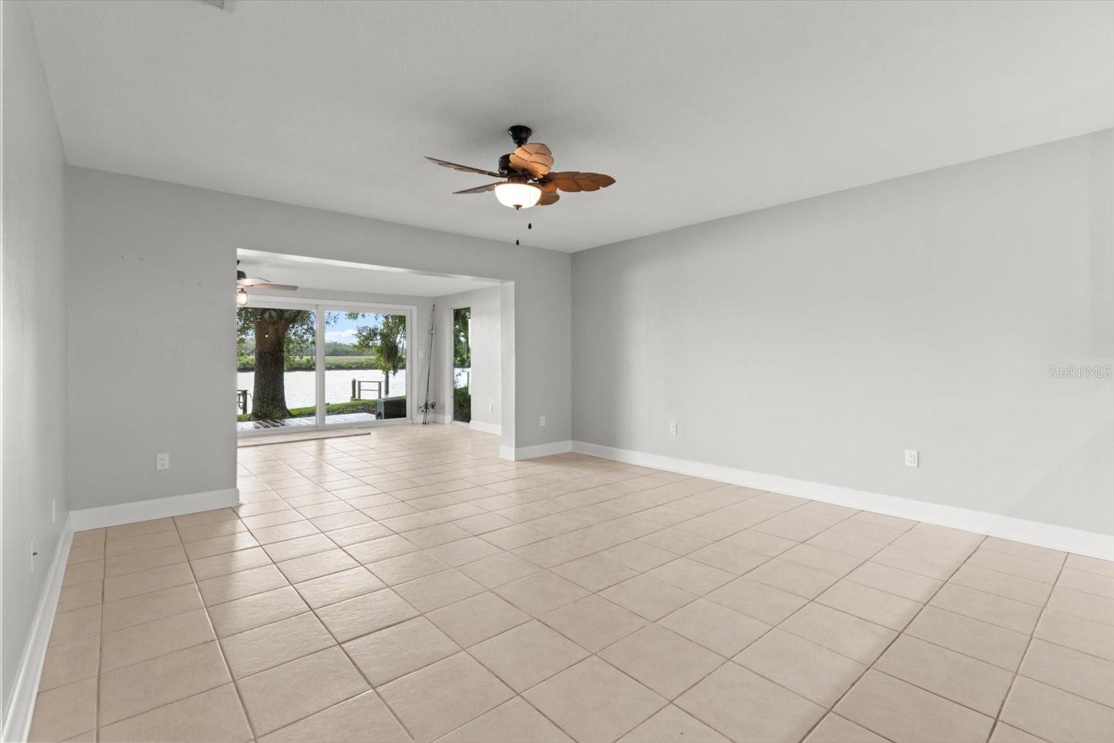 11446 W BAYSHORE DR #36, CRYSTAL RIVER, FL, 34429