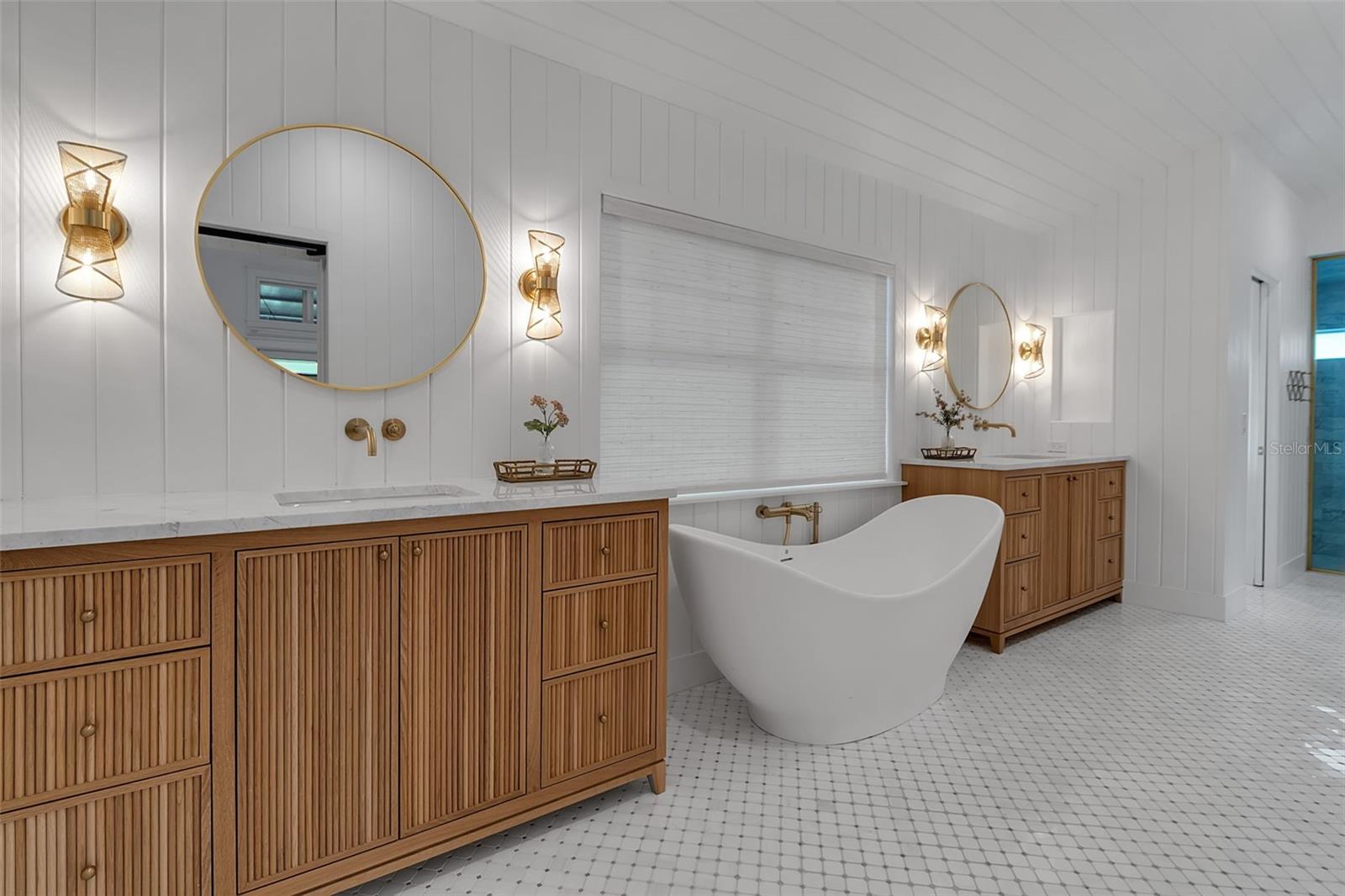 A4657794 Property Photo