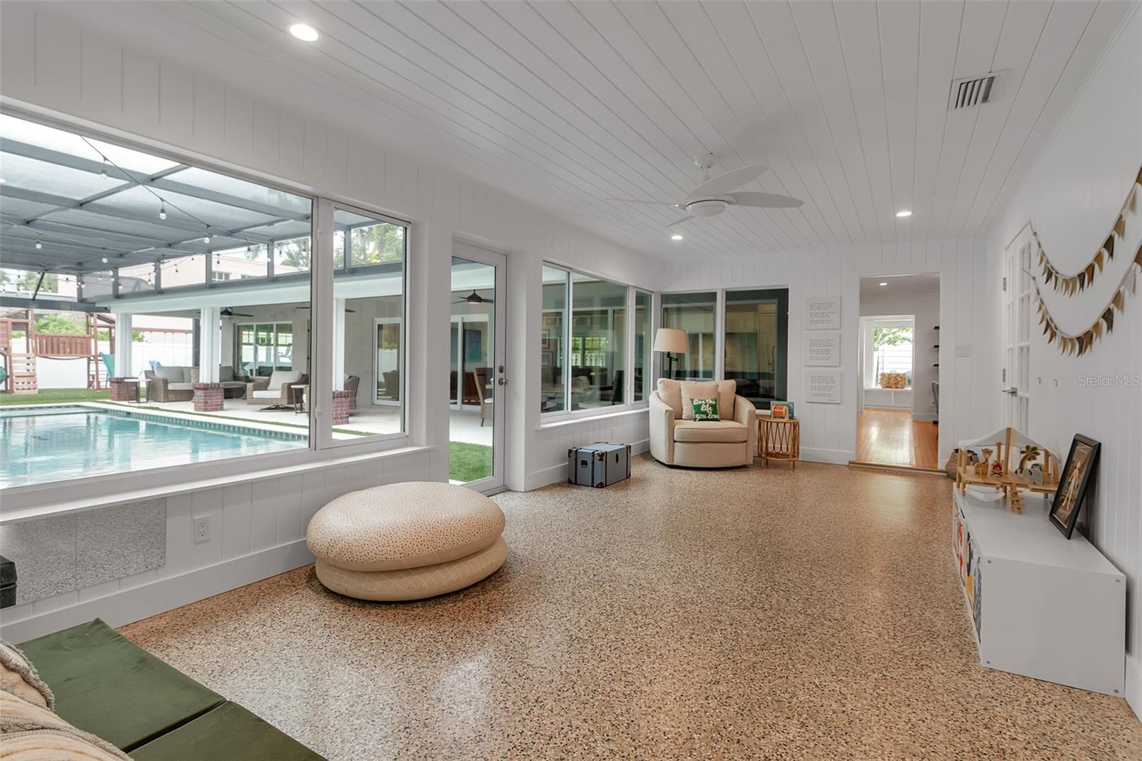 A4657794 Property Photo