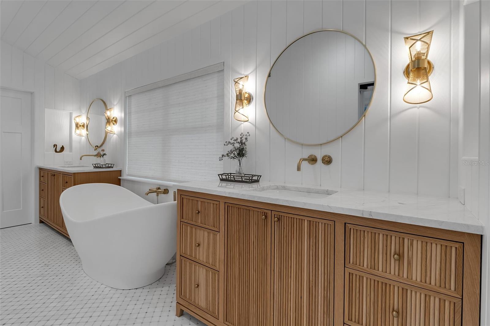 A4657794 Property Photo