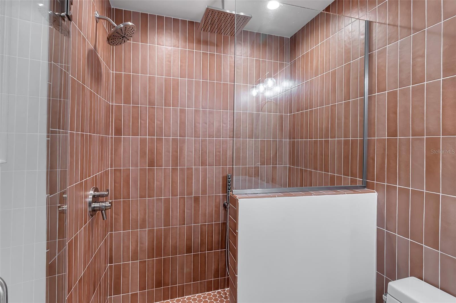 A4657794 Property Photo