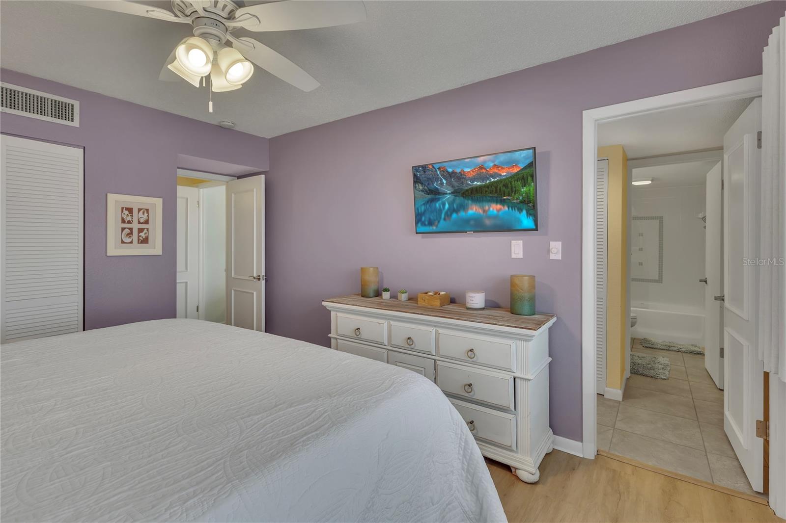 SAND KEY CONDO-BAYSIDE GARDENS I, CLEARWATER, FL, 33767
