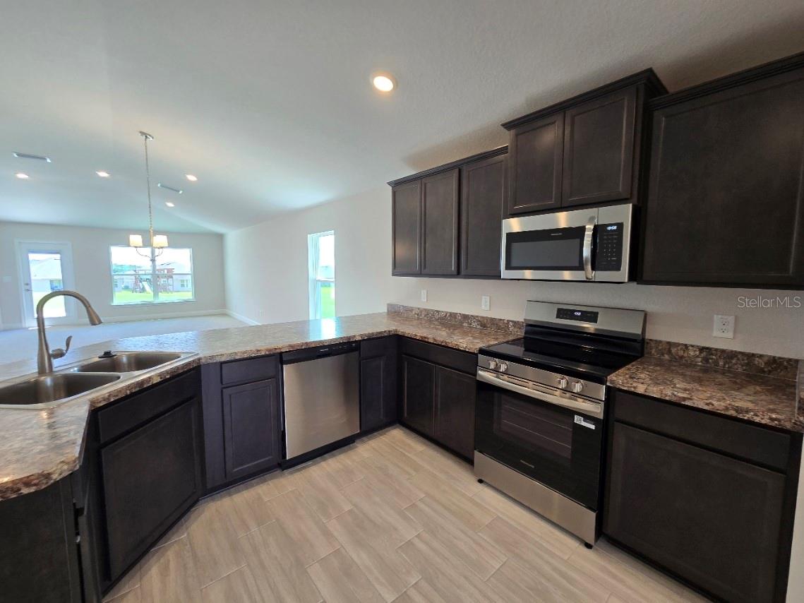 415 W PUTTING GREEN CT, BEVERLY HILLS, FL, 34465