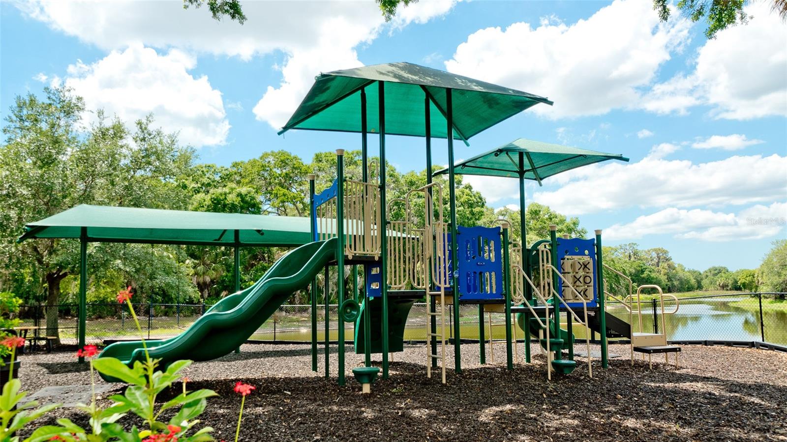 A4657800 Property Photo