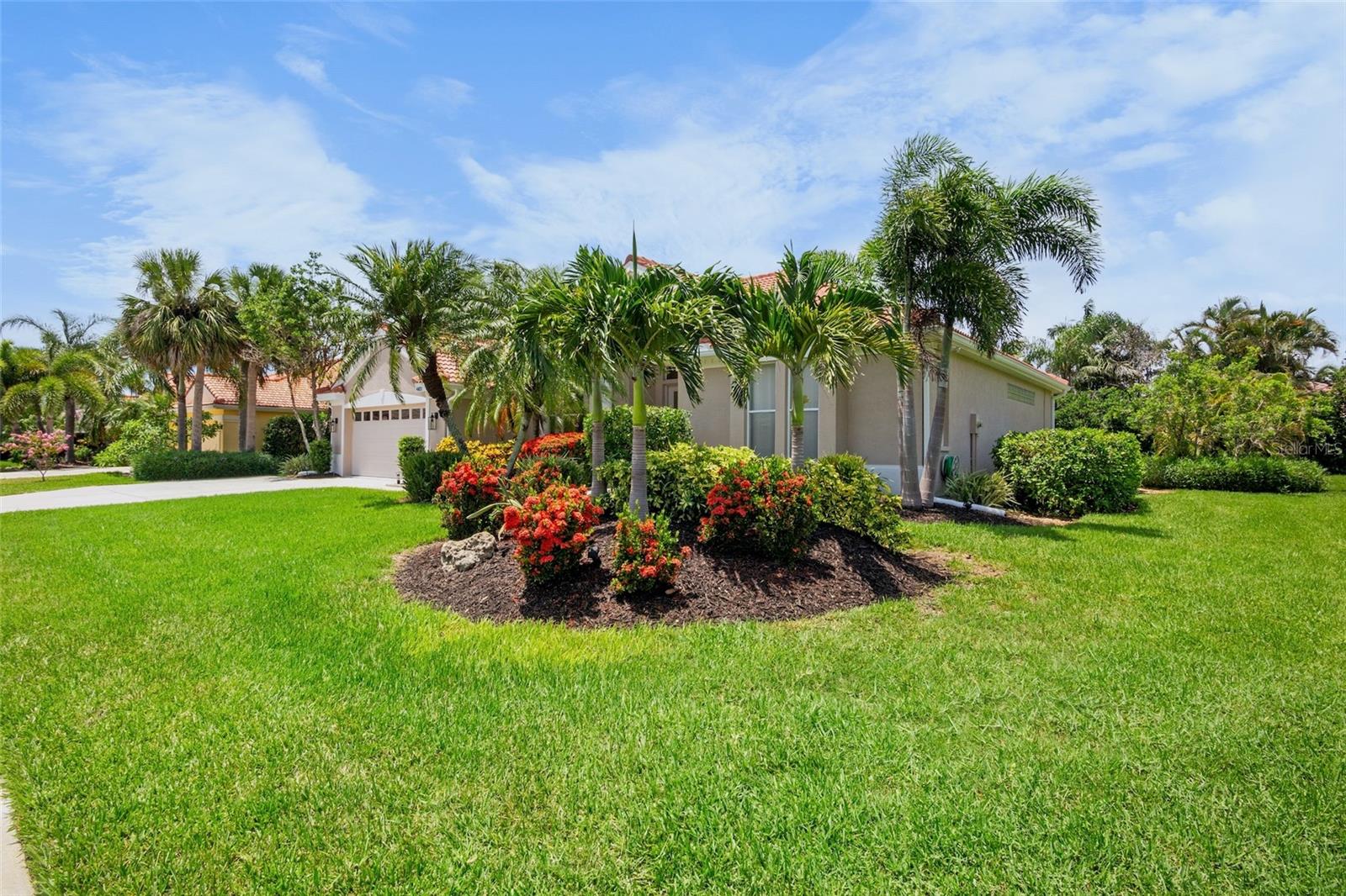 A4657800 Property Photo