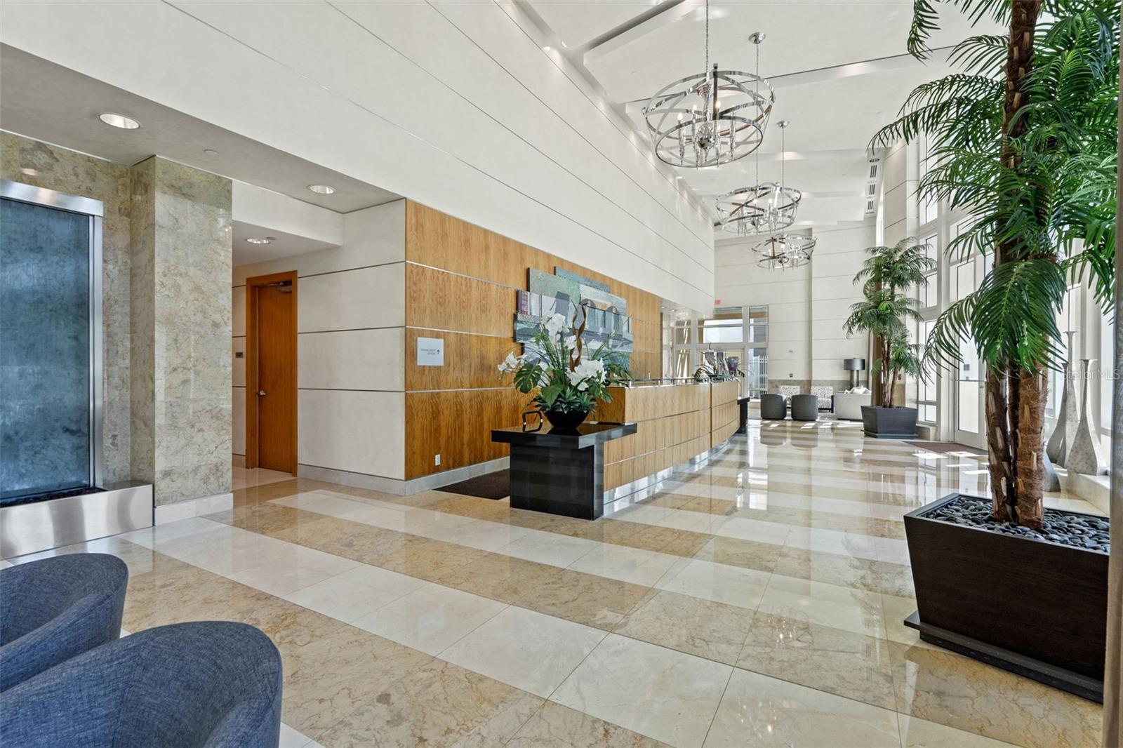 A secured lobby with 24/7 concierge service.