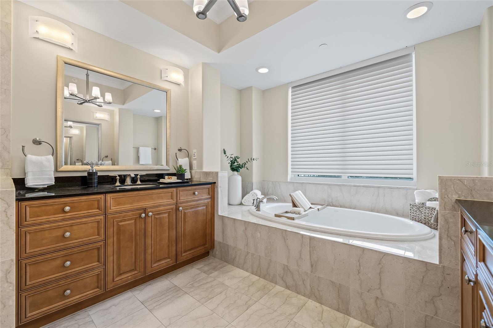 Plenty of counter space on both vanities.