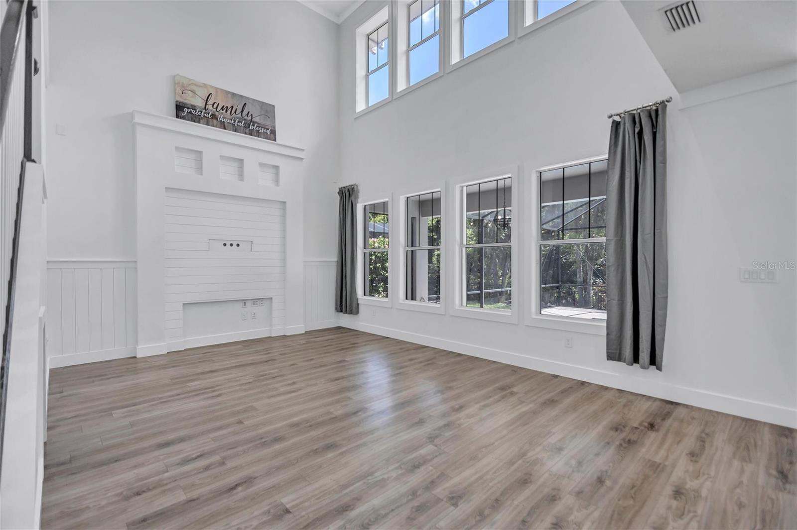 5951 PARKSET DR, LITHIA, FL, 33547