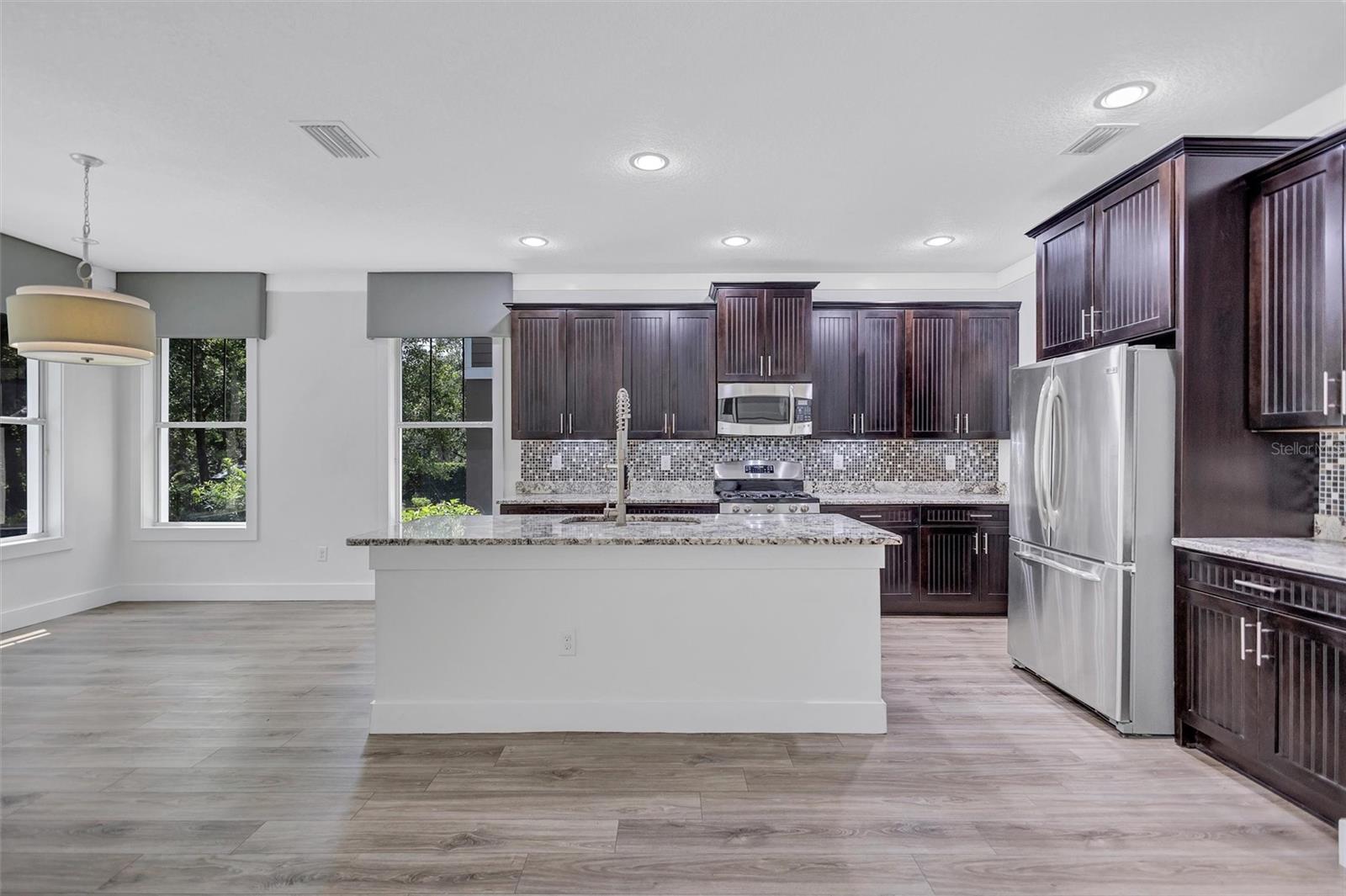 5951 PARKSET DR, LITHIA, FL, 33547