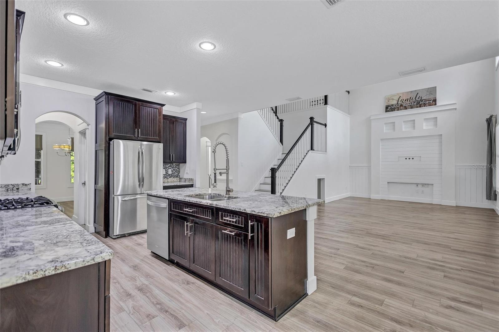 5951 PARKSET DR, LITHIA, FL, 33547