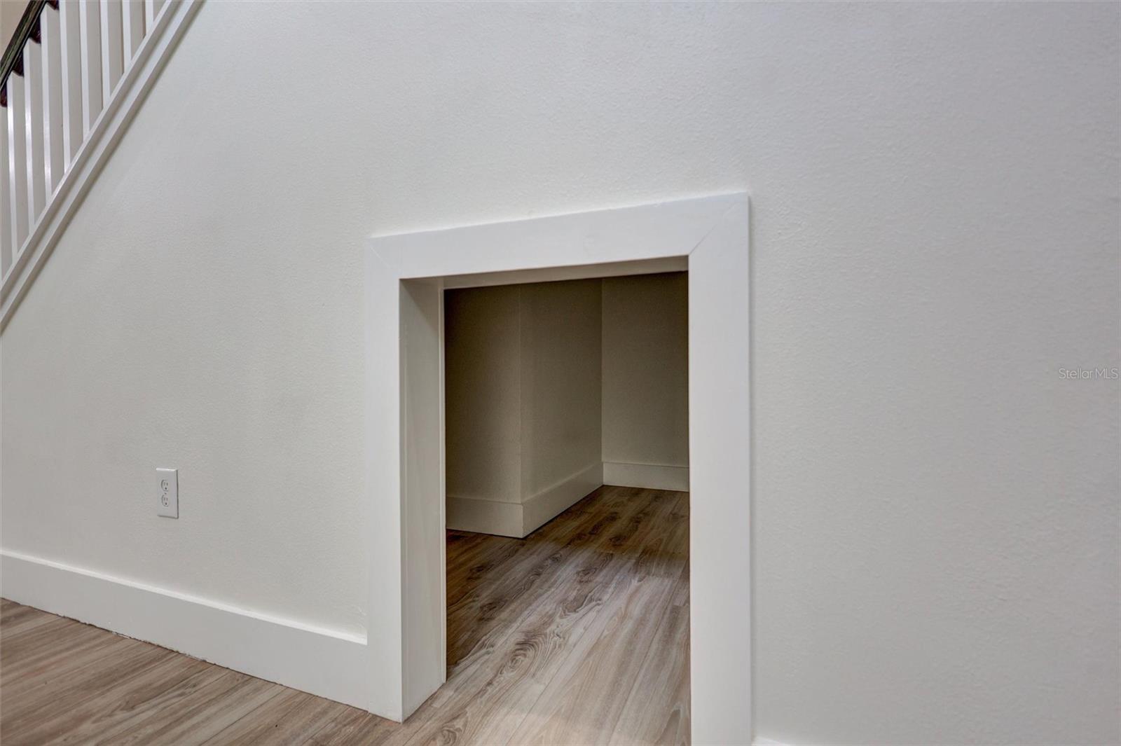 5951 PARKSET DR, LITHIA, FL, 33547