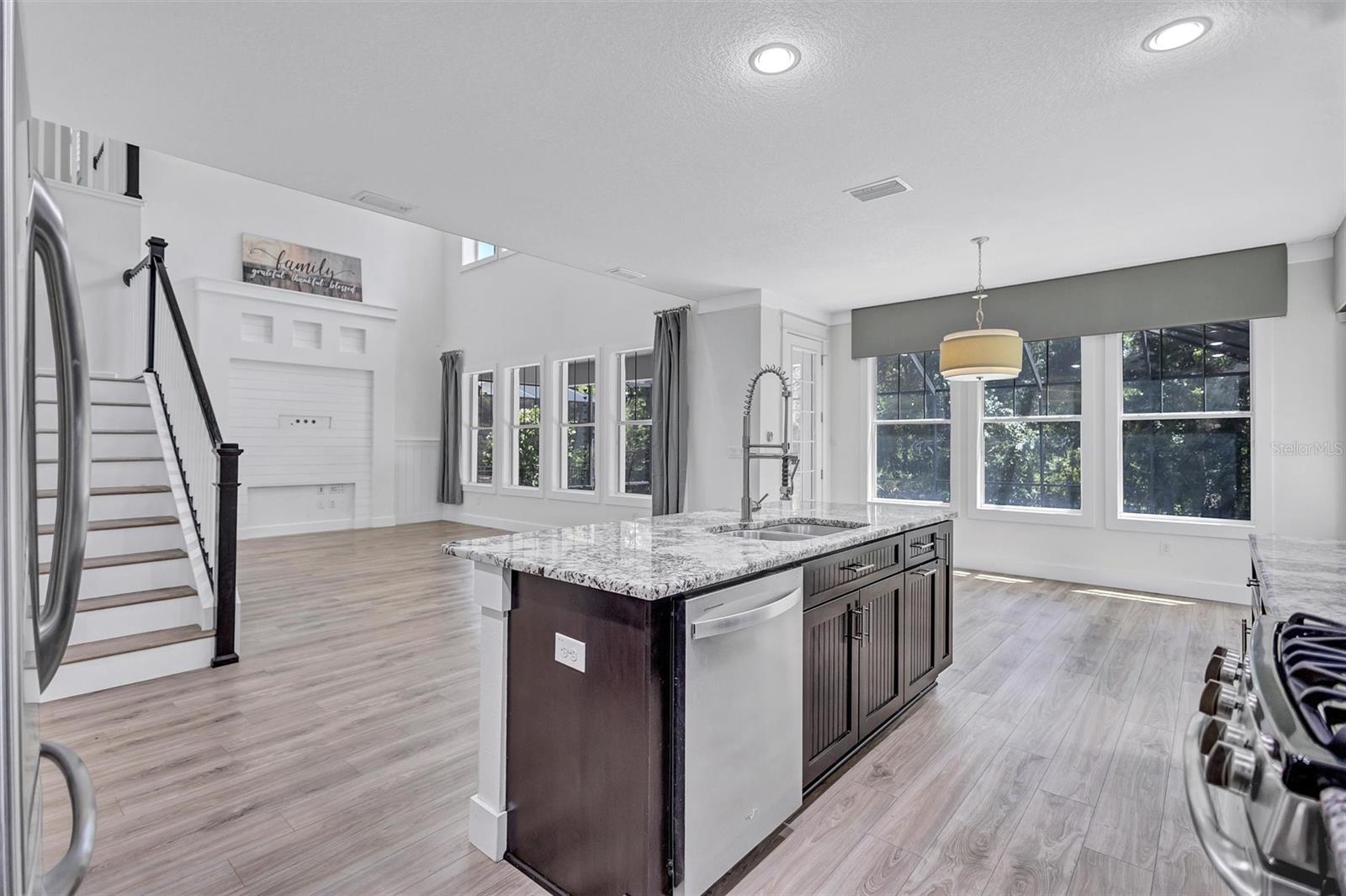 5951 PARKSET DR, LITHIA, FL, 33547