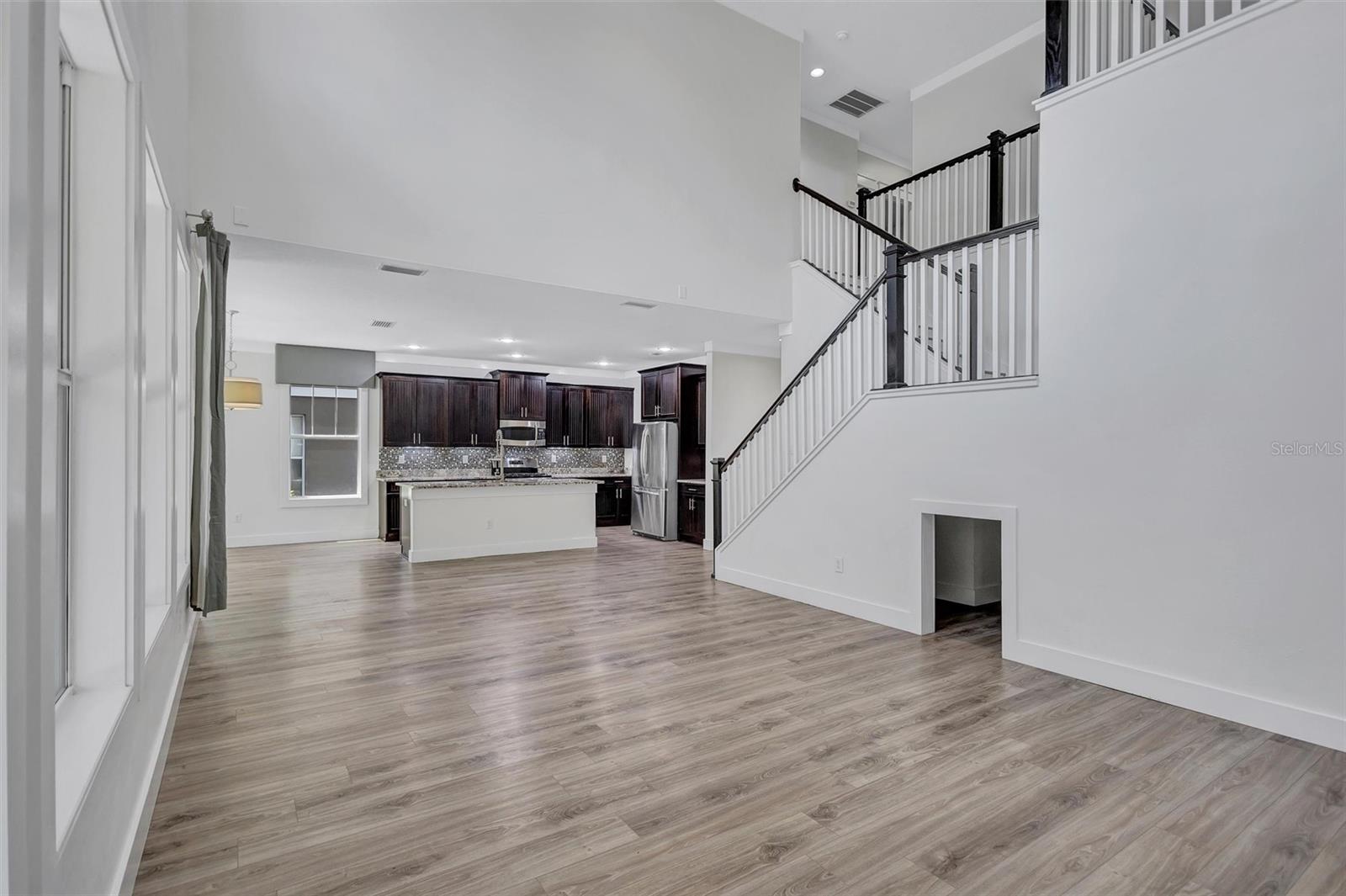 5951 PARKSET DR, LITHIA, FL, 33547