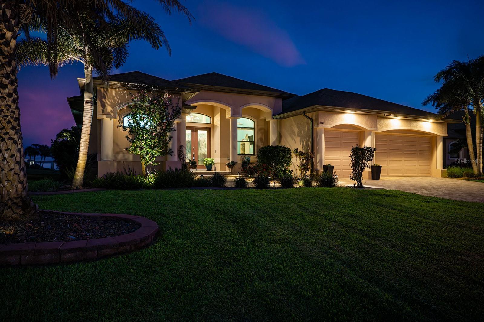 1131 ROTONDA CIR, ROTONDA WEST, FL, 33947