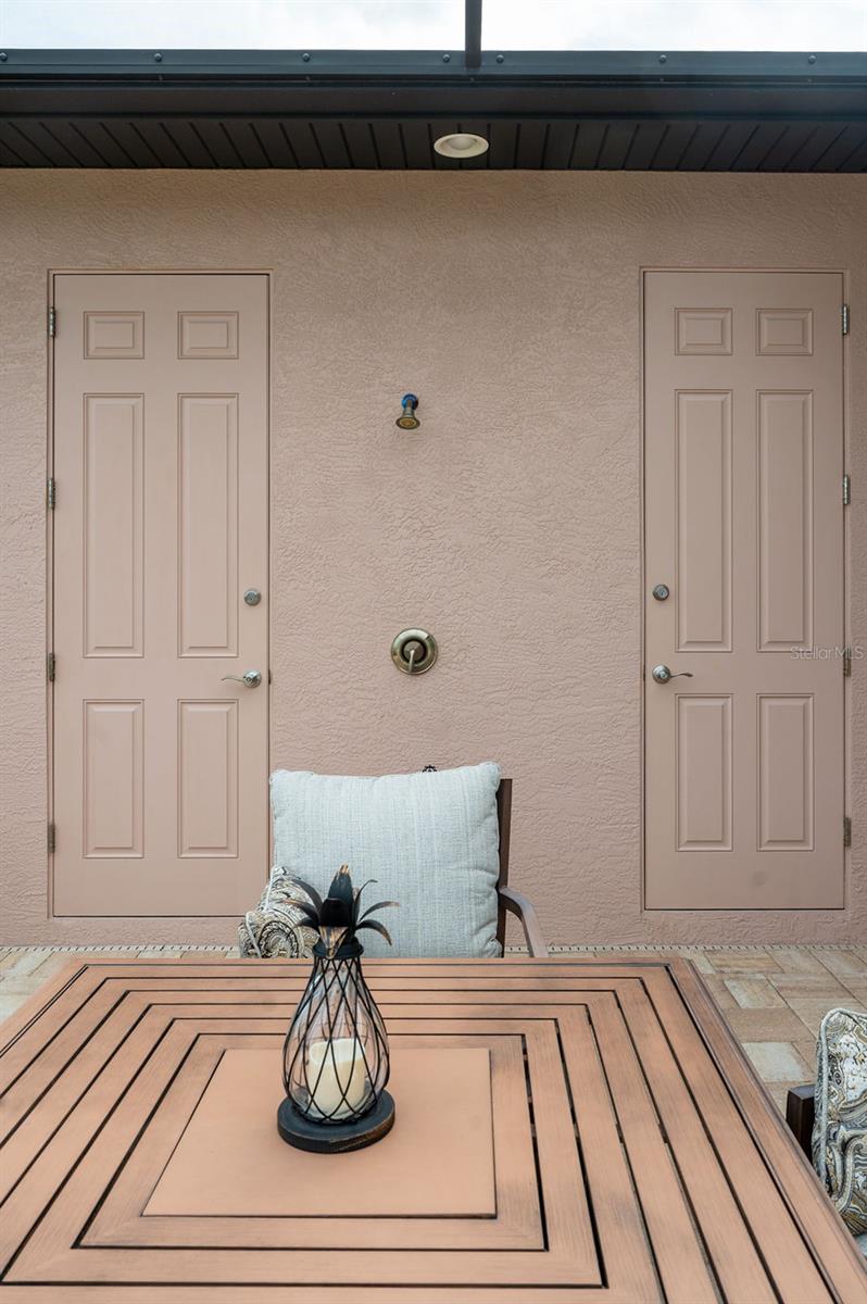 1131 ROTONDA CIR, ROTONDA WEST, FL, 33947