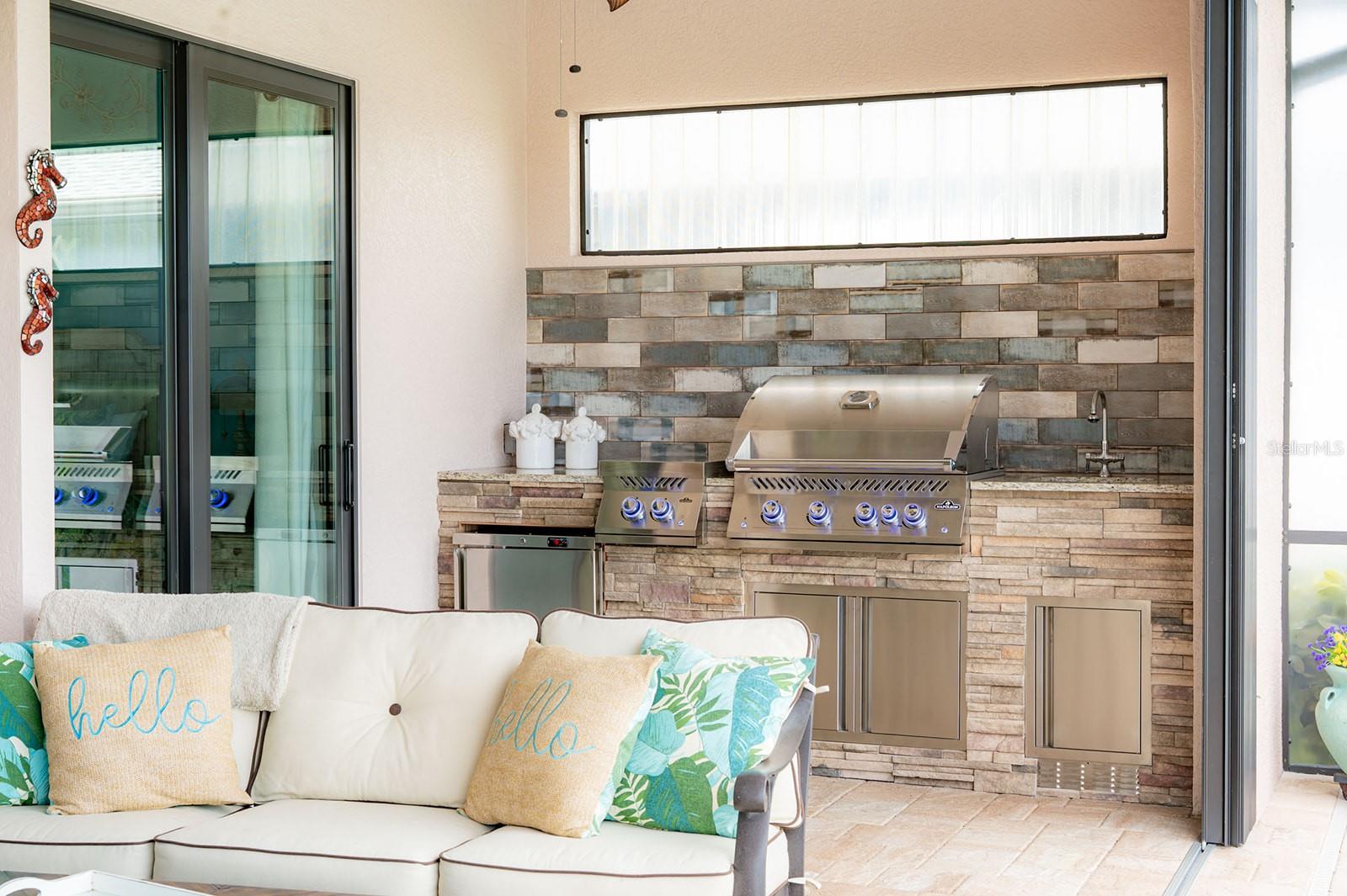 1131 ROTONDA CIR, ROTONDA WEST, FL, 33947