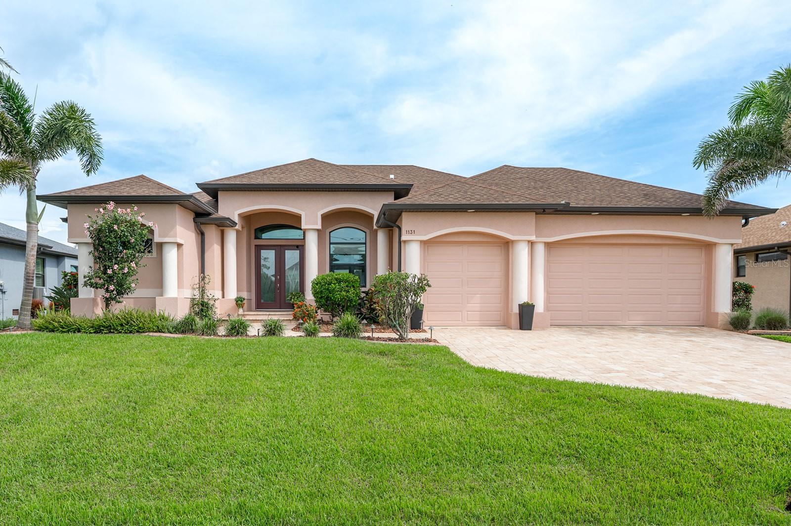 1131 ROTONDA CIR, ROTONDA WEST, FL, 33947