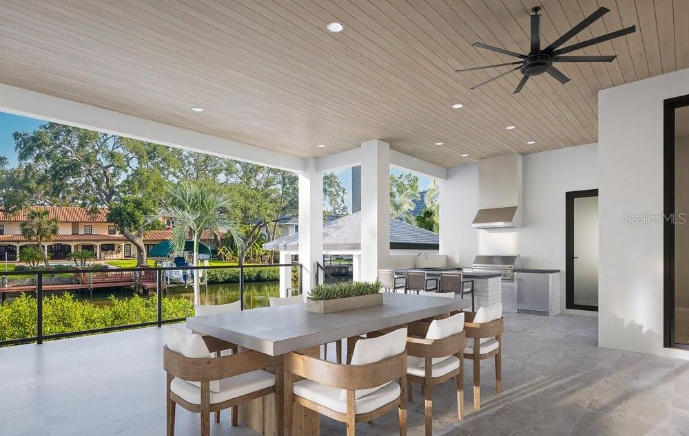 5011 S SHORE CREST CIR, TAMPA, FL, 33609