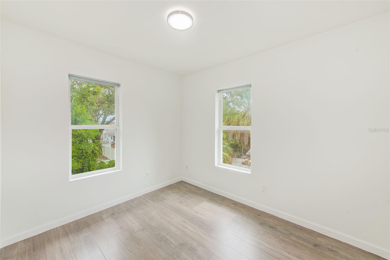 809 E BAKER ST, TAMPA, FL, 33603