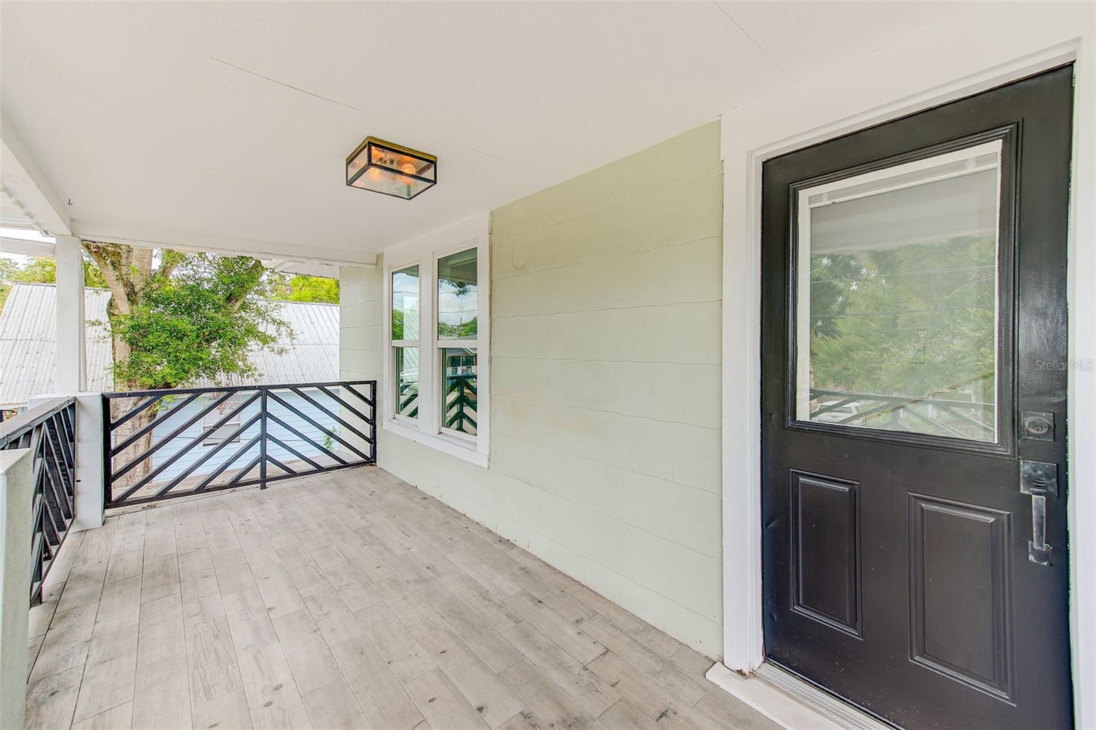 809 E BAKER ST, TAMPA, FL, 33603