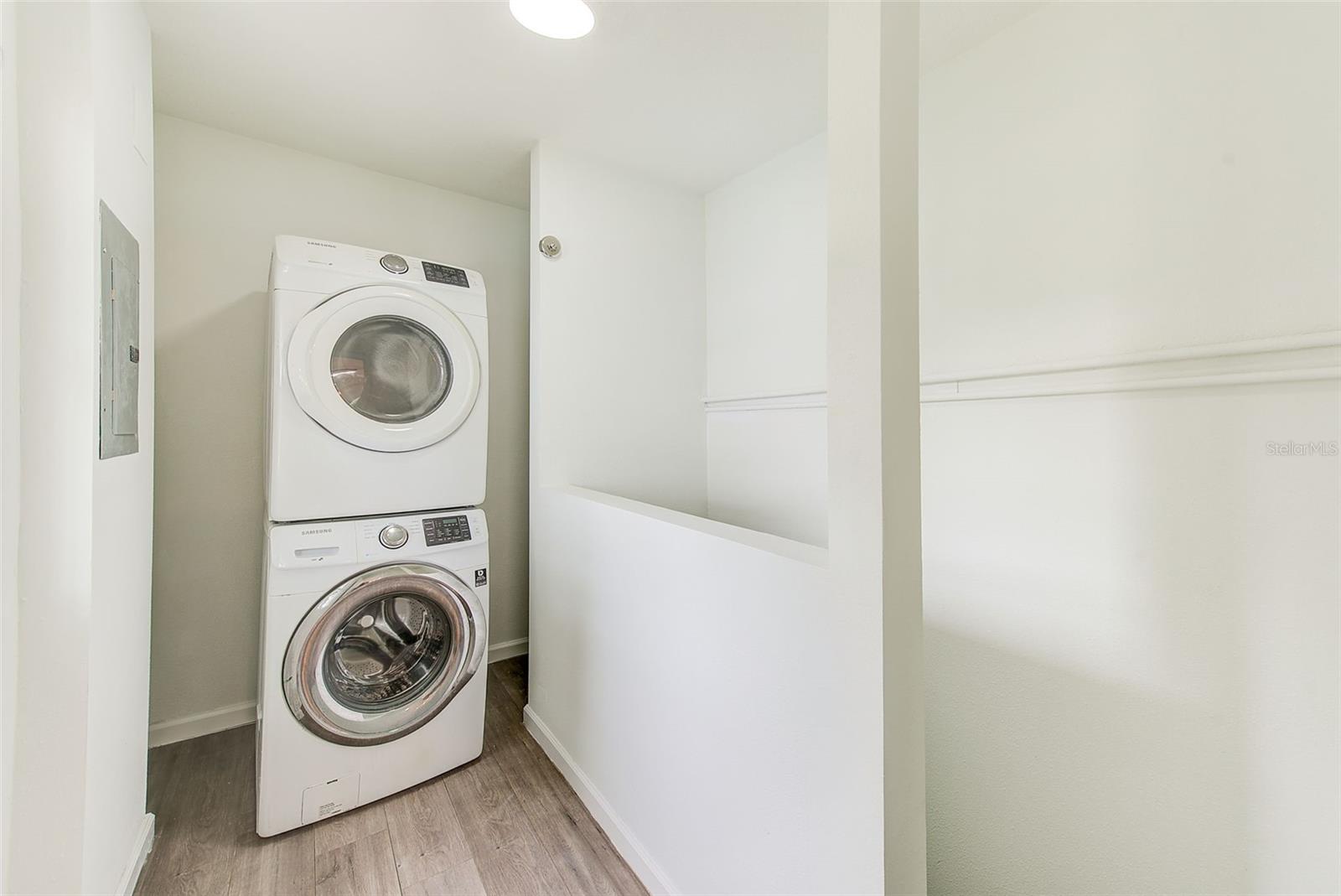 809 E BAKER ST, TAMPA, FL, 33603